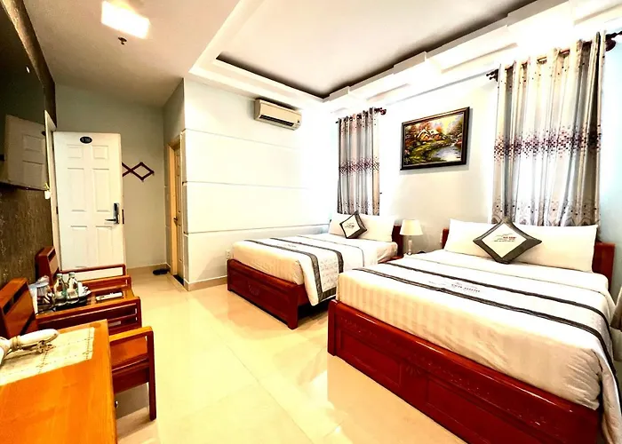 Yen Nam Hotel Nguyen Trong Tuyen