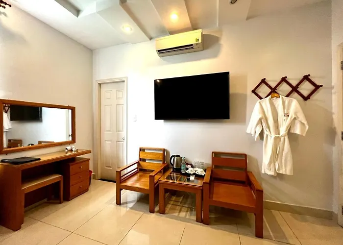Yen Nam Hotel Nguyen Trong Tuyen