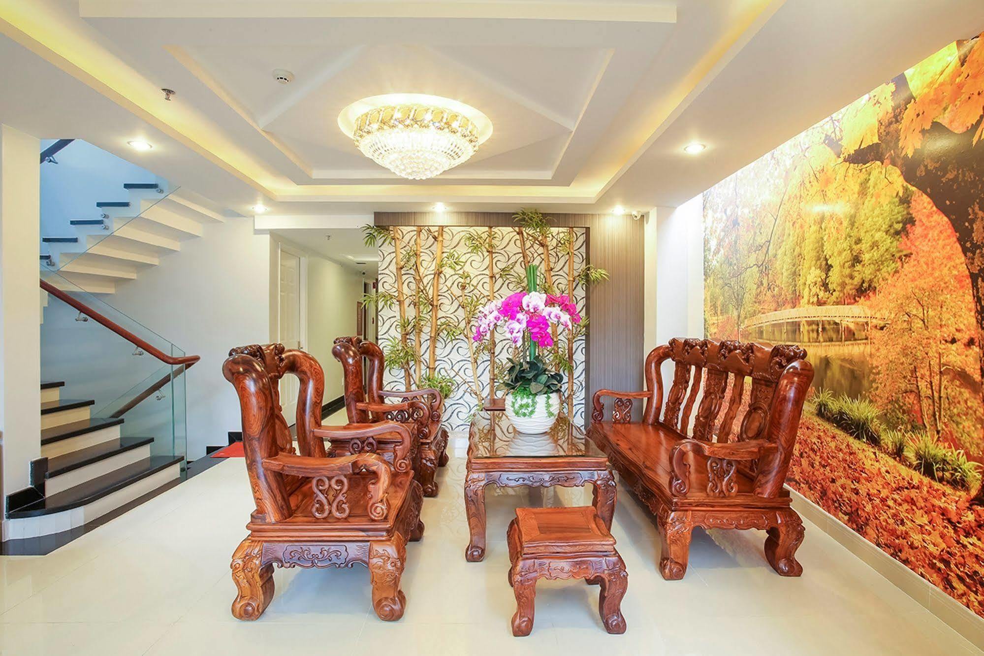 Yen Nam Nguyen Trong Tuyen Отель